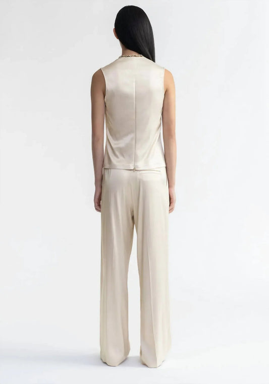 Tutu Satin-Top mit U-Boot-Ausschnitt