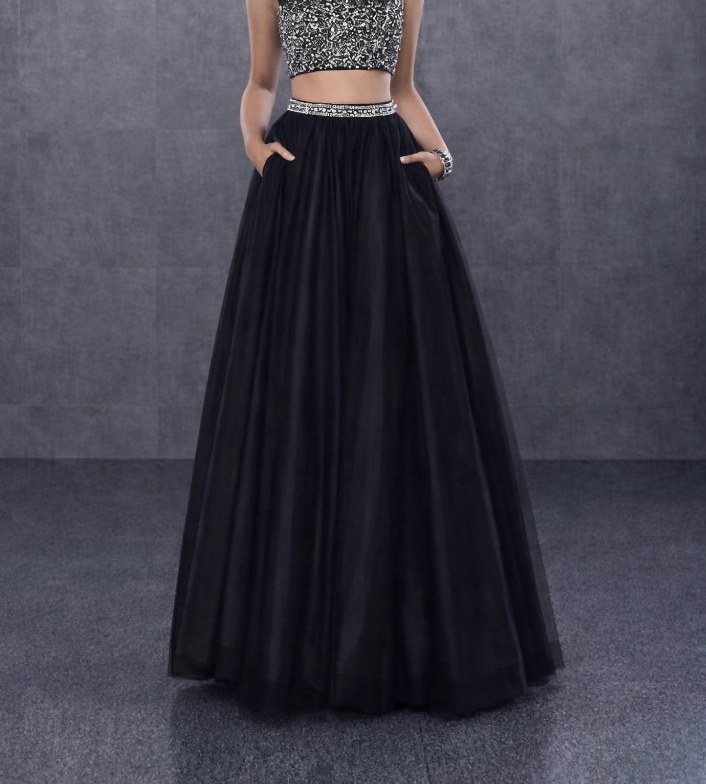 Ärmelloses Maxikleid, zweiteilig