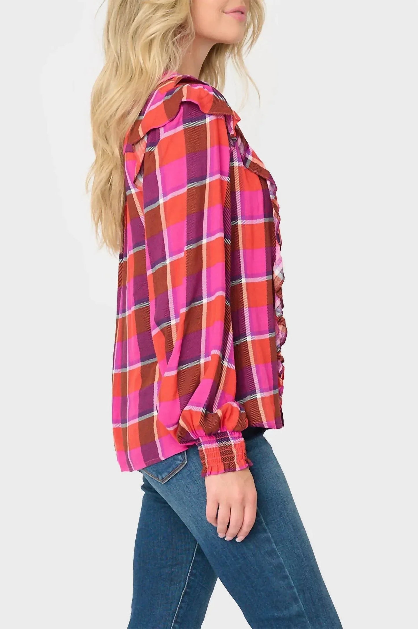 Kariertes Langarmshirt mit Rüschendetail