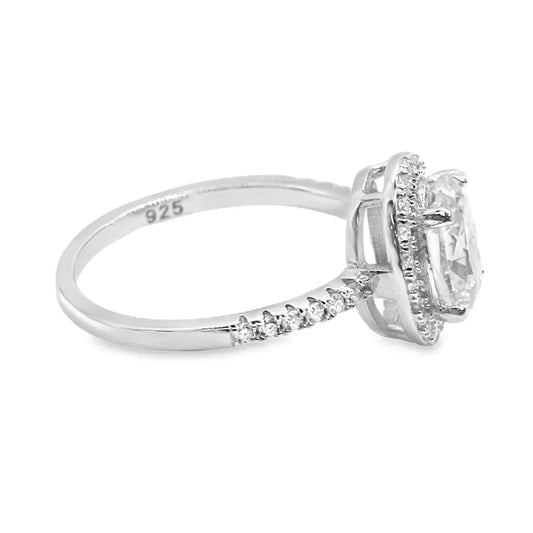 Women's Oval Moissanite With Halo Ring