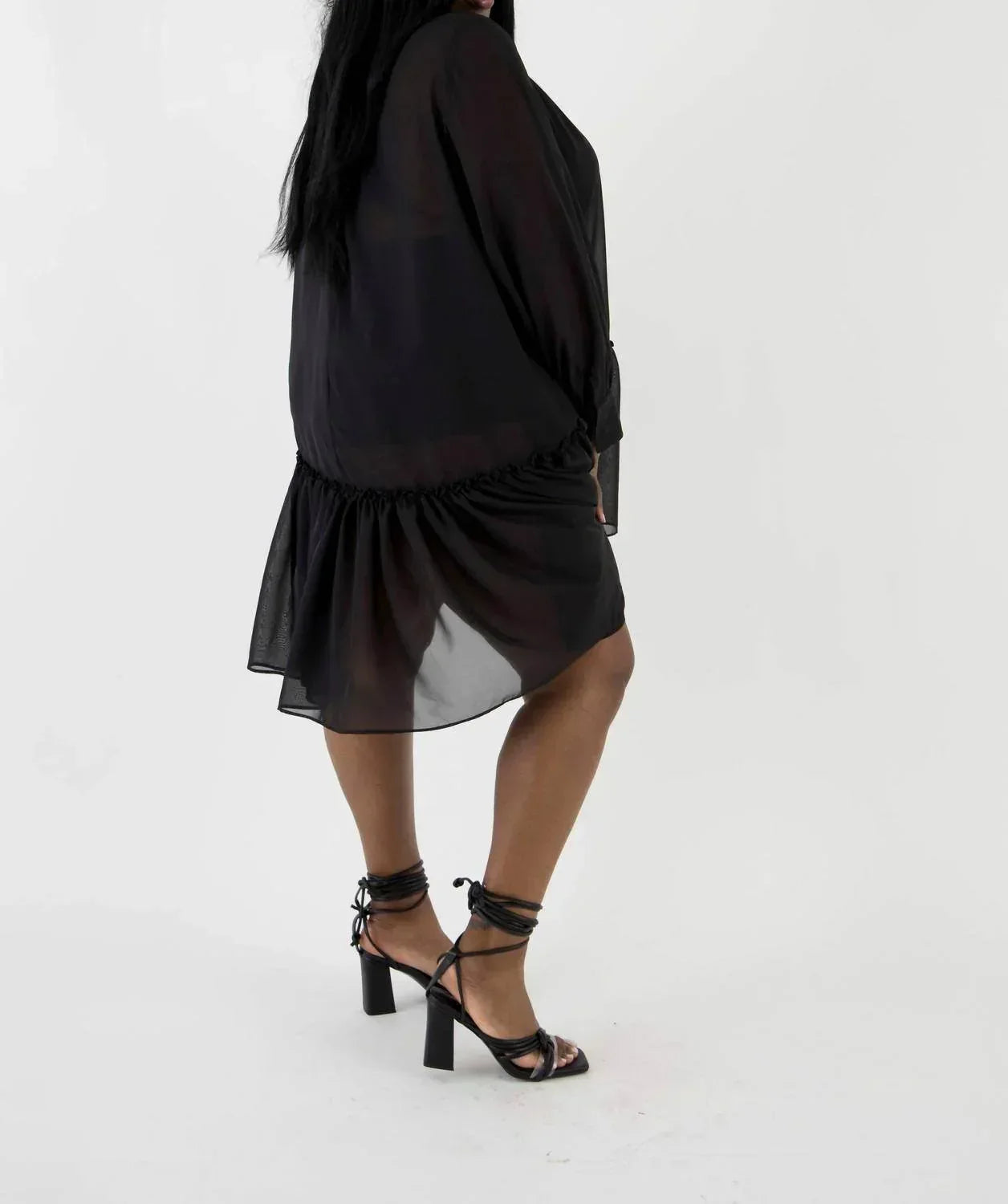 Tunika-Kleid aus Polyester-Chiffon