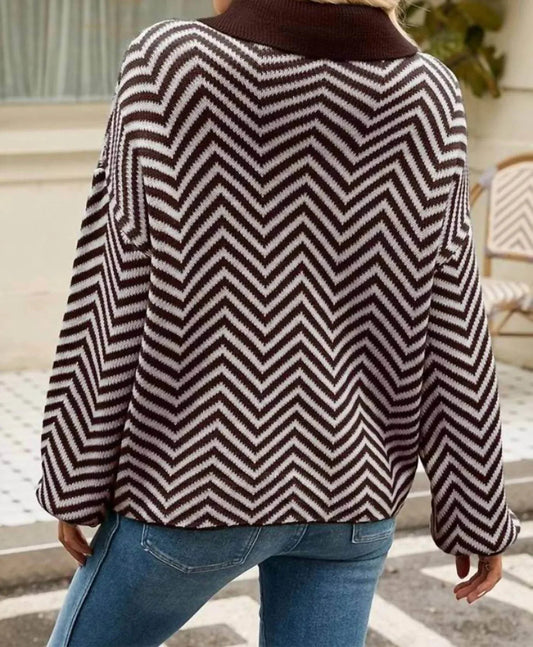 V-förmiger Button-V-Ausschnitt-Pullover
