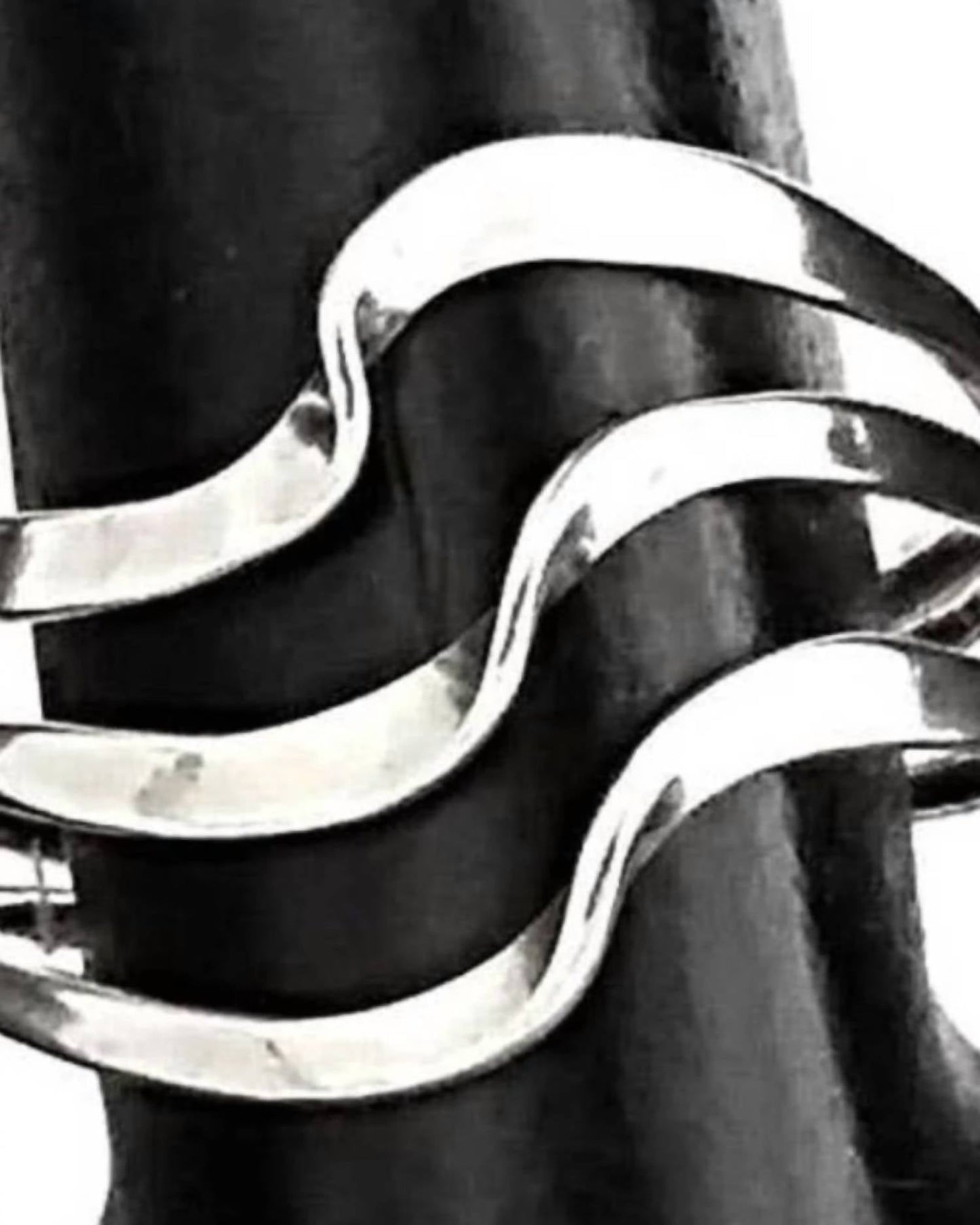 Women's Triple Wave Ring