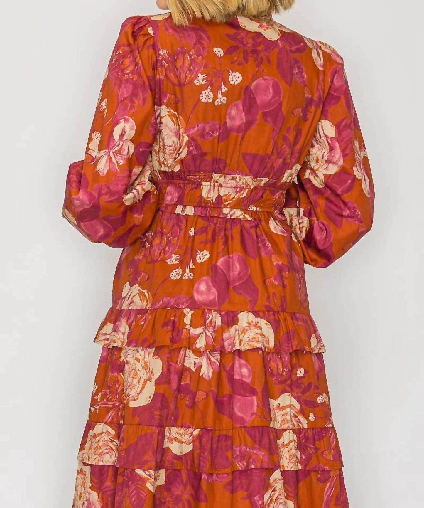 Rustikales Midikleid mit Rosenprint