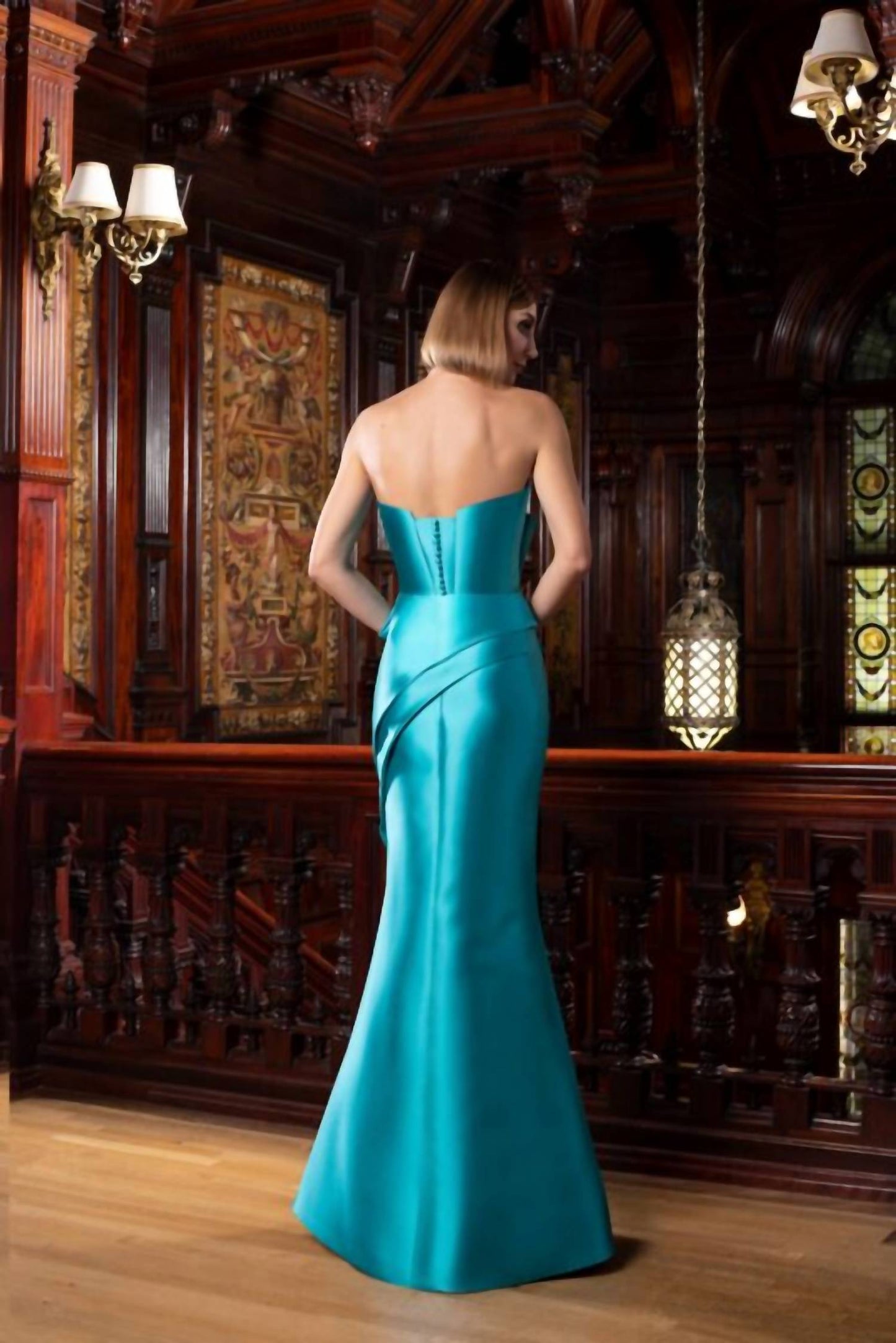 Faltenmieder Trägerloses Kleid