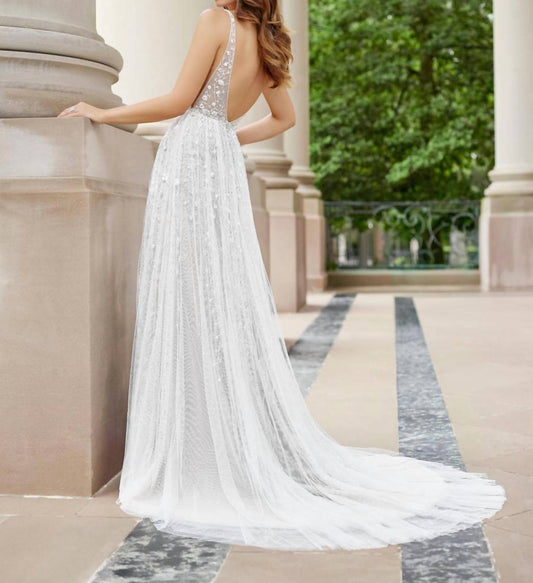 Stanza Open Back Wedding Gown