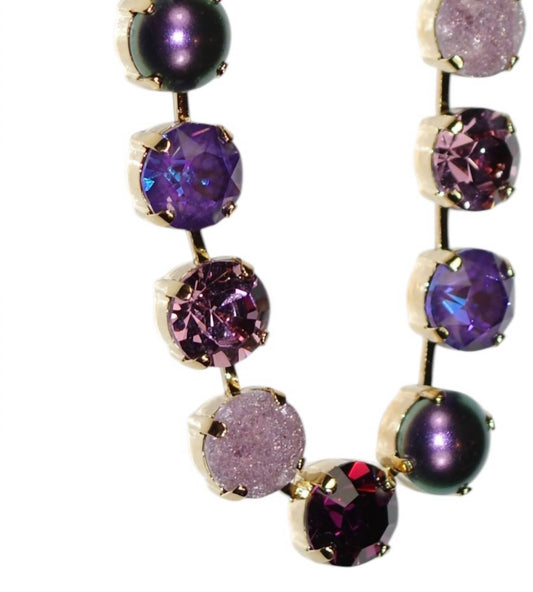 Women's Wildberry Necklace