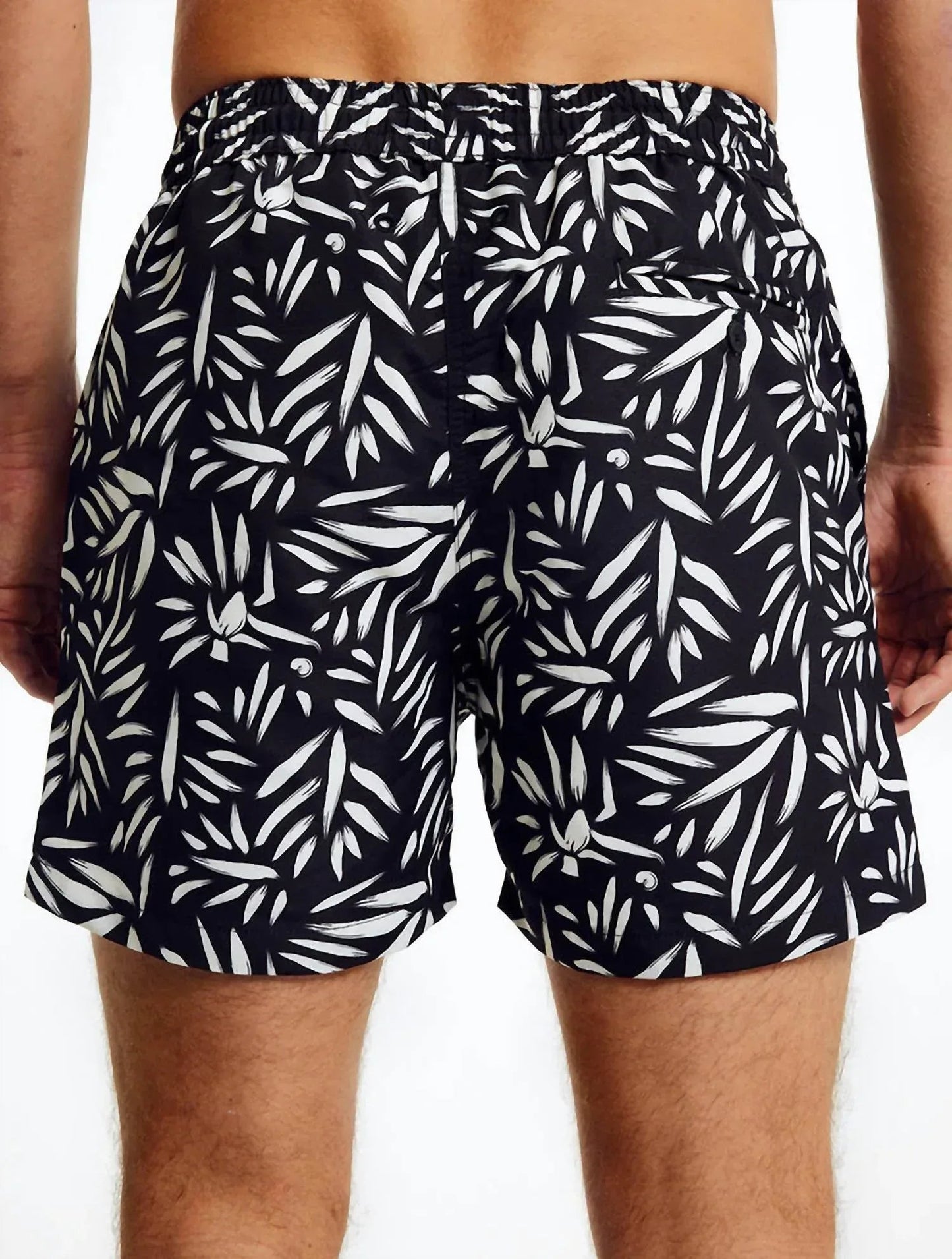 Sport-Badeshorts mit abstraktem Muster