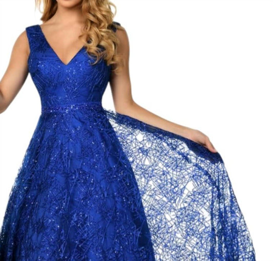 Beaded Tulle V-neck Sleeveless Prom Dress