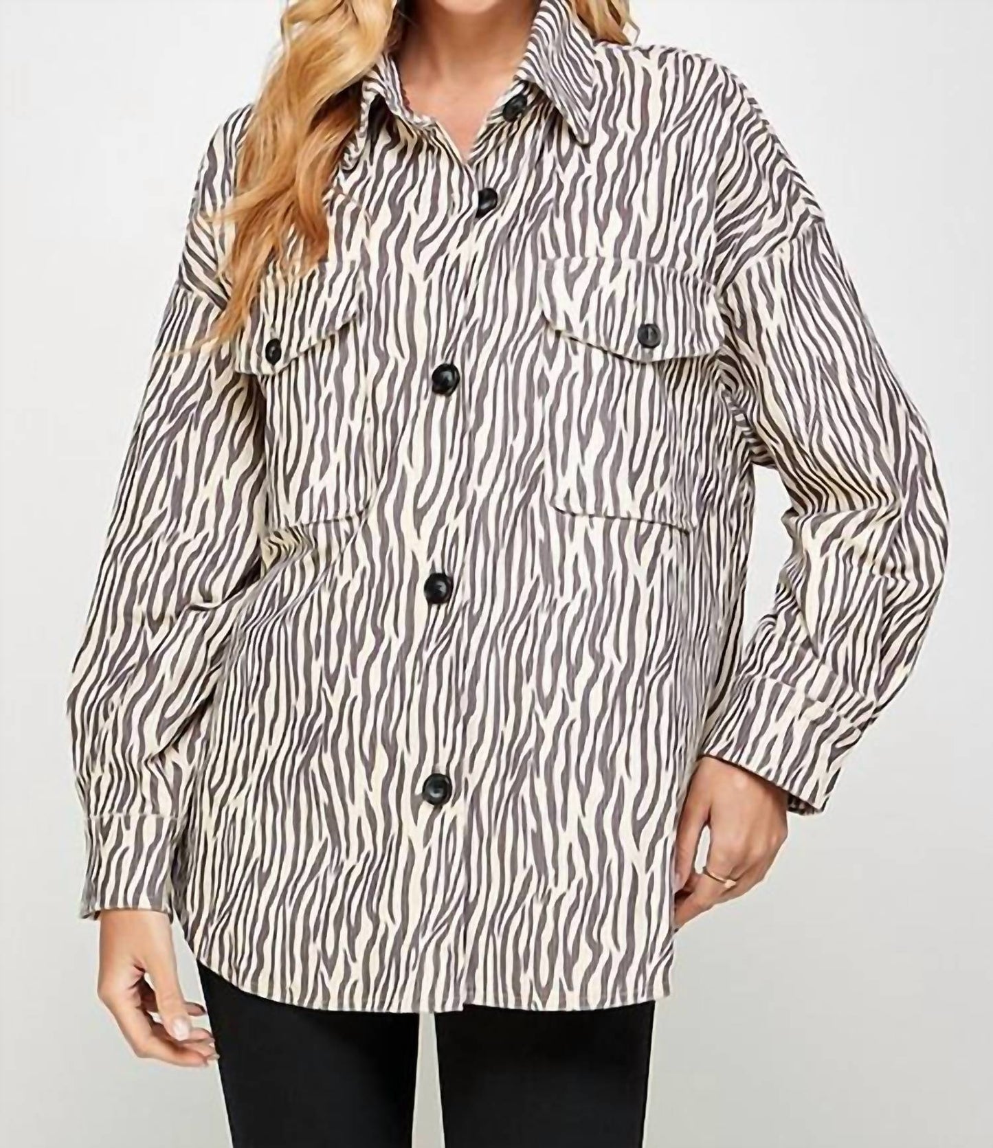 Cordjacke mit Tiermuster