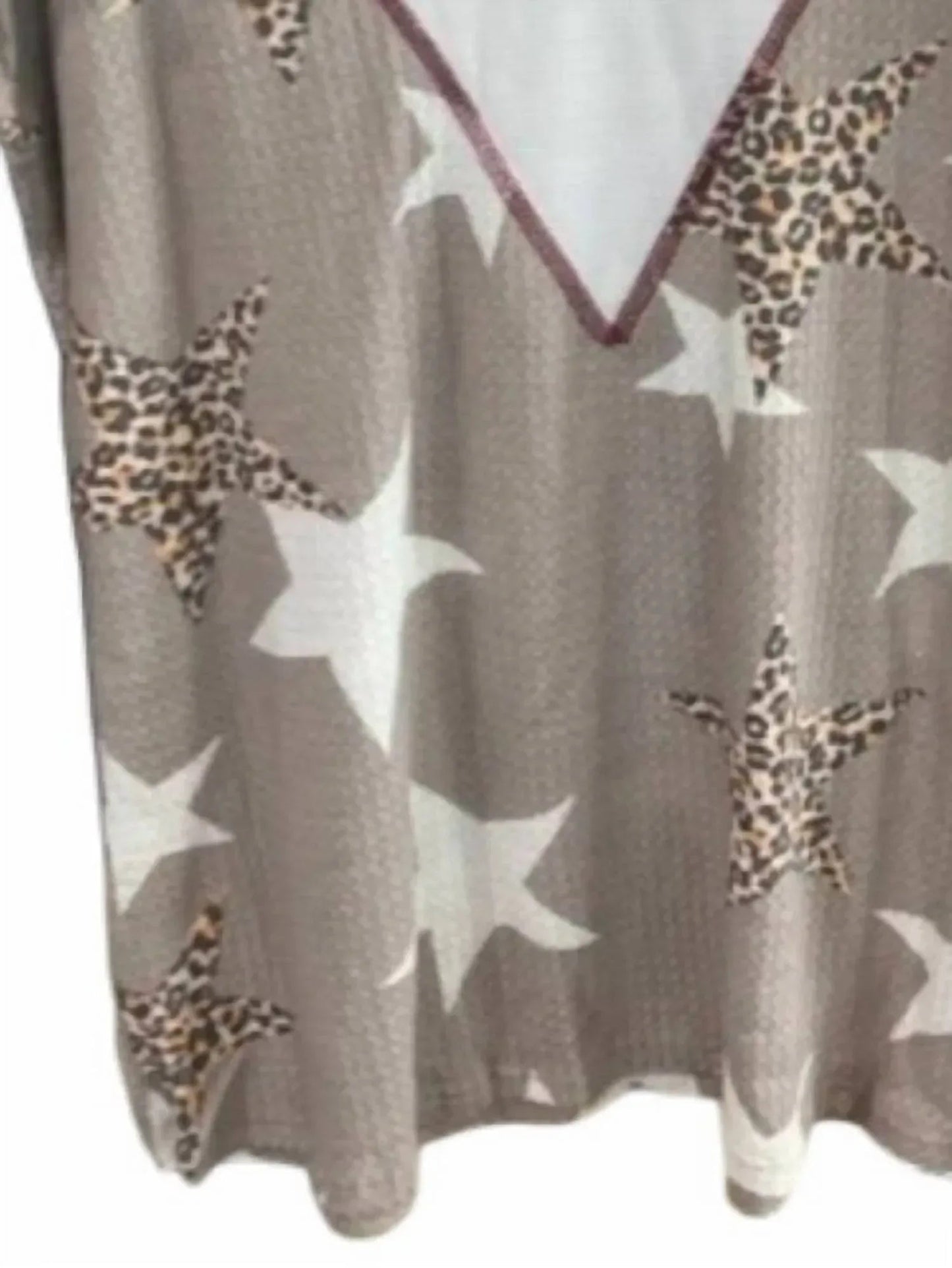Damen Kurzarm-Oberteil mit Sternen - Plus Size