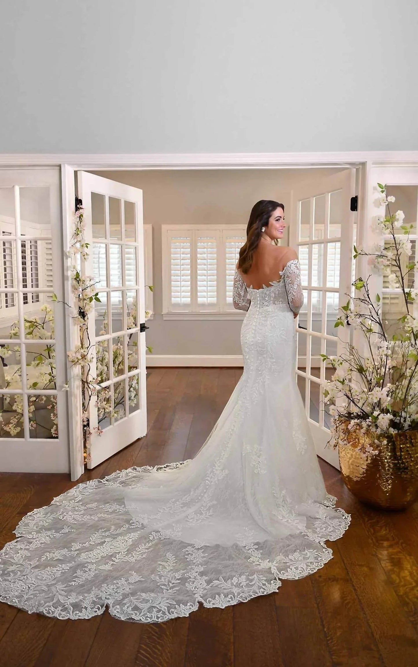 Long-sleeve Fit-and-flare Wedding Dress