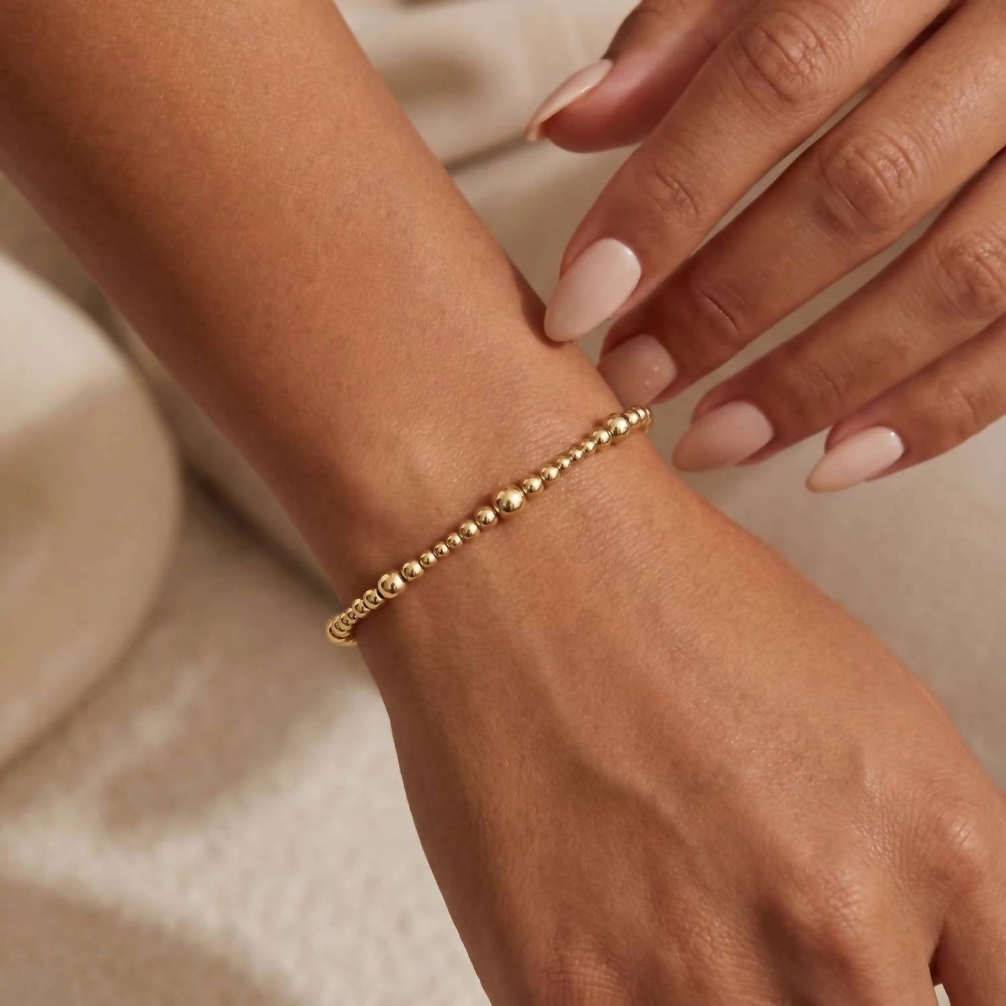 Damenarmband Janelle mit Perlen