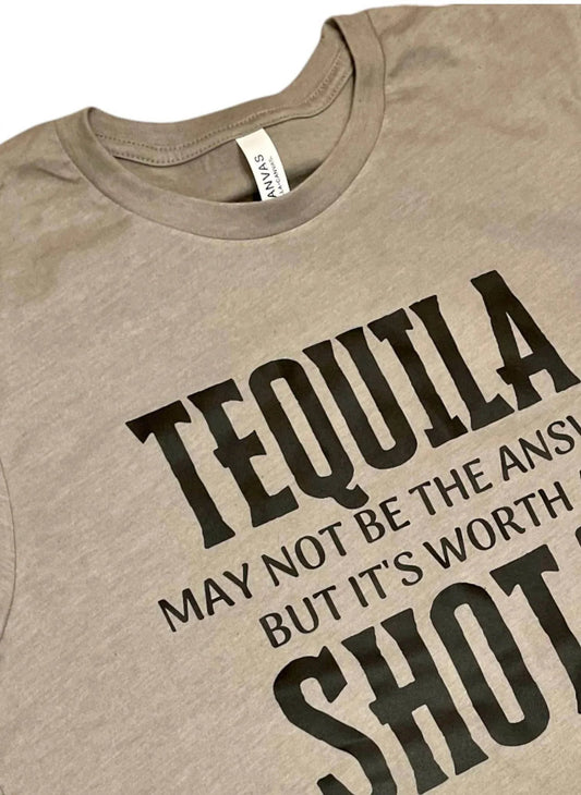 Unisex Tequila It's Worth A Shot Grafik-T-Shirts