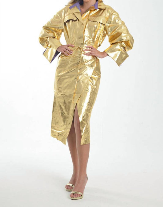 Goldener Glam-Trenchcoat-Kleid