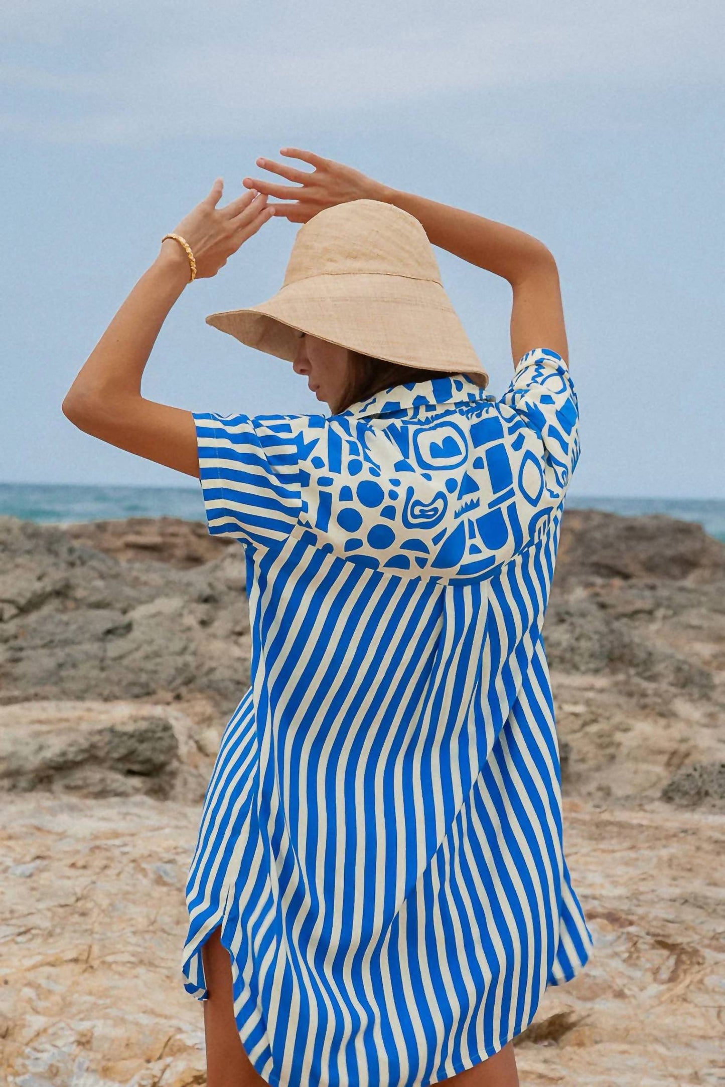 Geo-Hemdblusenkleid