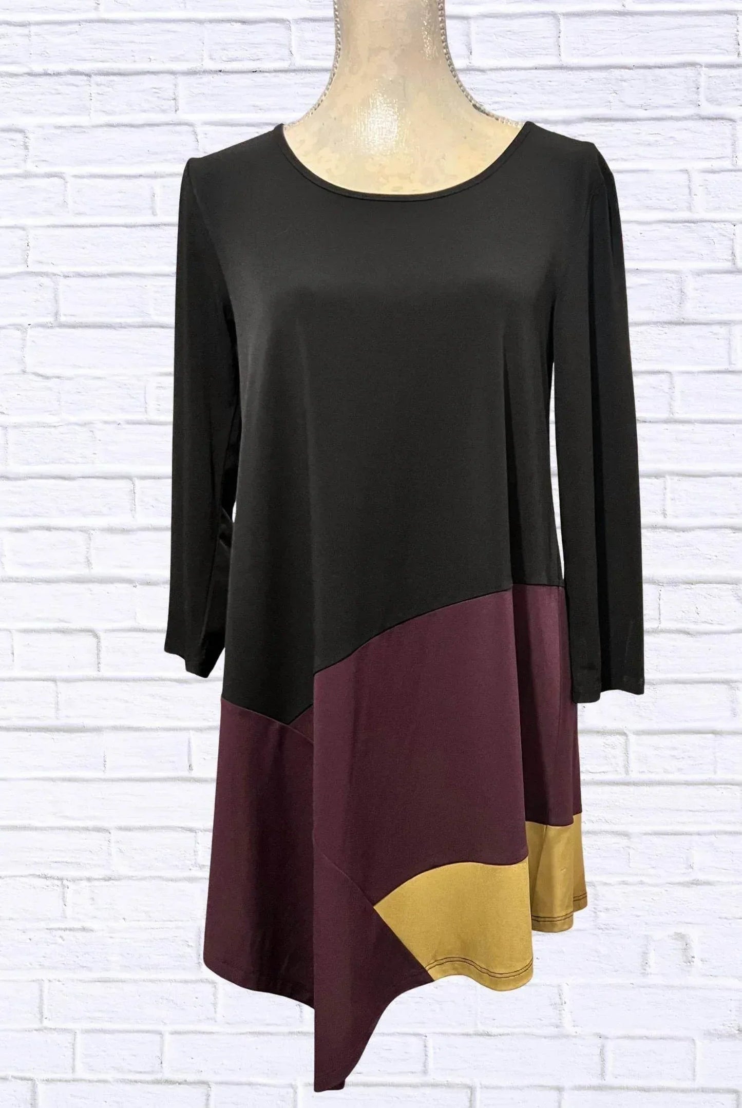 Farbblock-Stricktunika mit asymmetrischem Saum