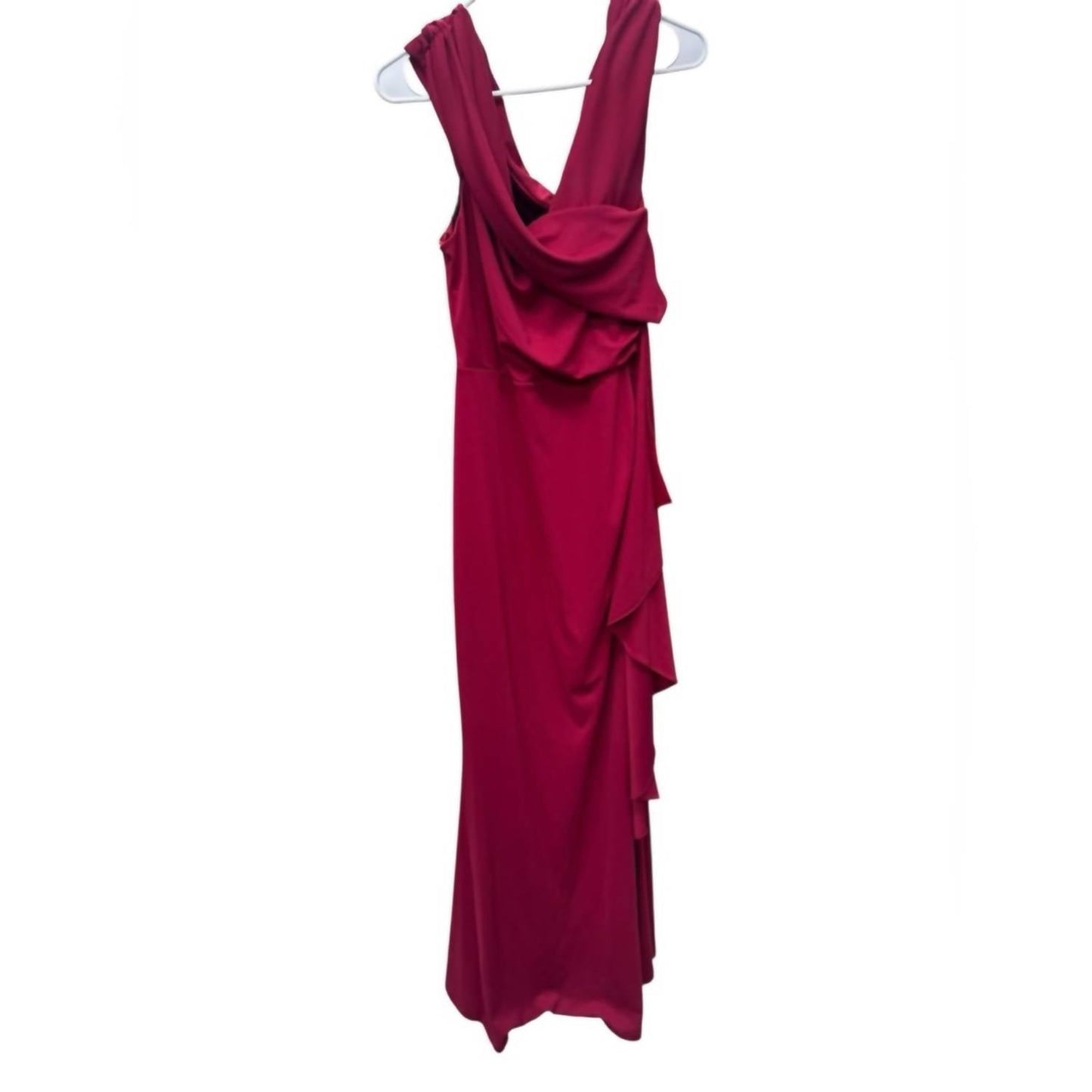 Ärmelloses Abendkleid mit V-Ausschnitt