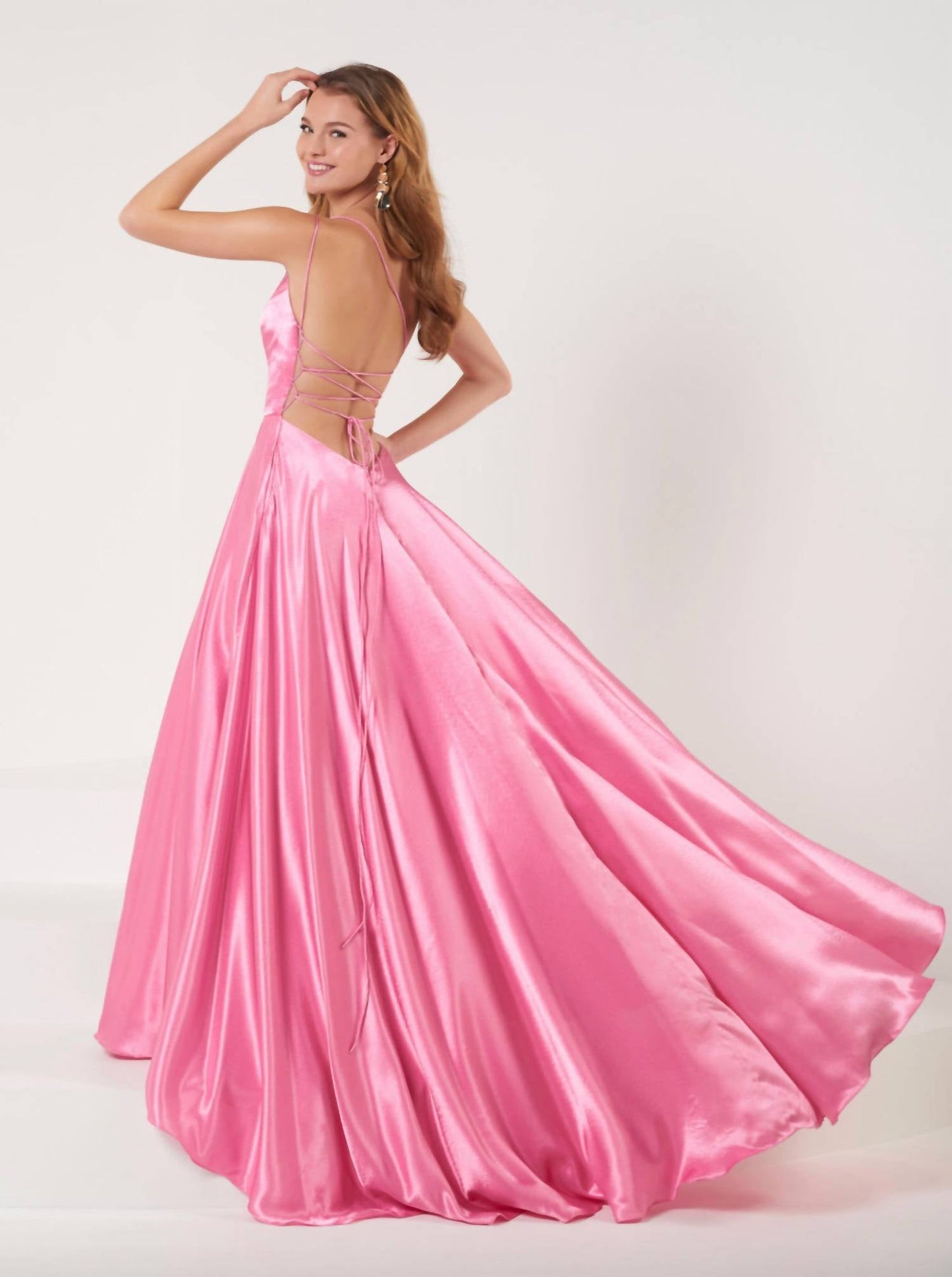 Asymmetrisches A-Linien-Kleid