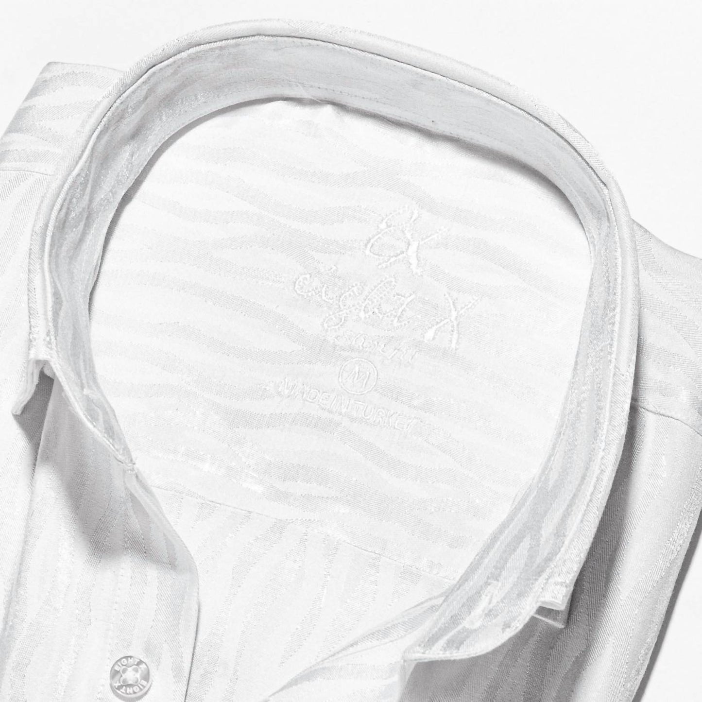 Men's Hot Streak Jacquard Long Sleeve Button Down