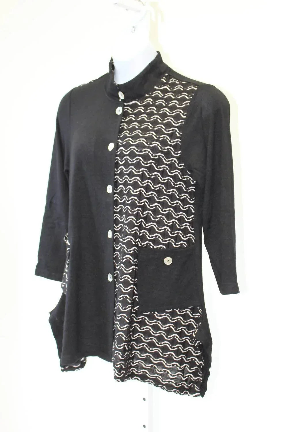 Damen-Strickjacke mit Mandarin-Kragen – PLUS