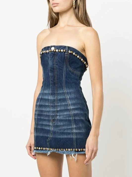 Trägerloses Mini-Jeanskleid mit Kristallverzierung