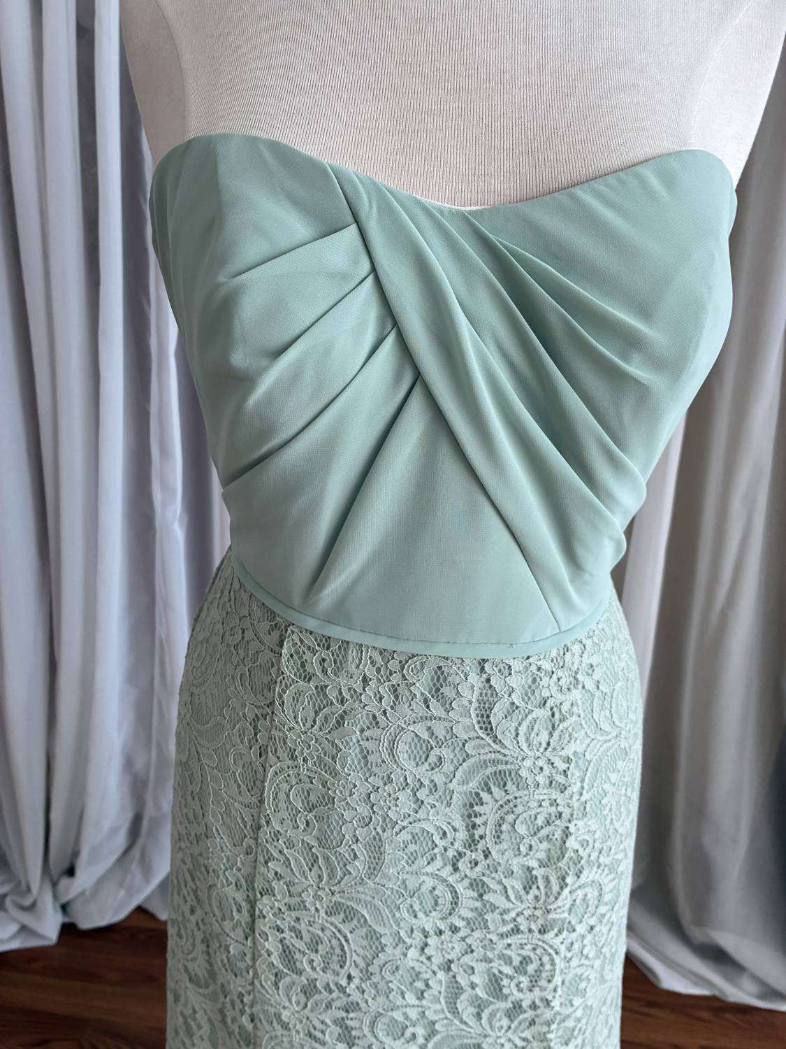 Women's Strapless Bridesmaid Dress