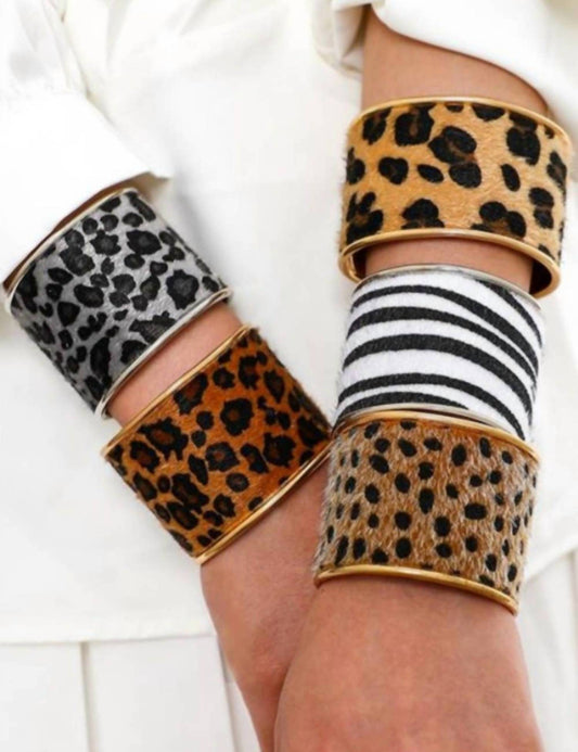 Women's Leopard Print Open Wide Cuff Bracelet