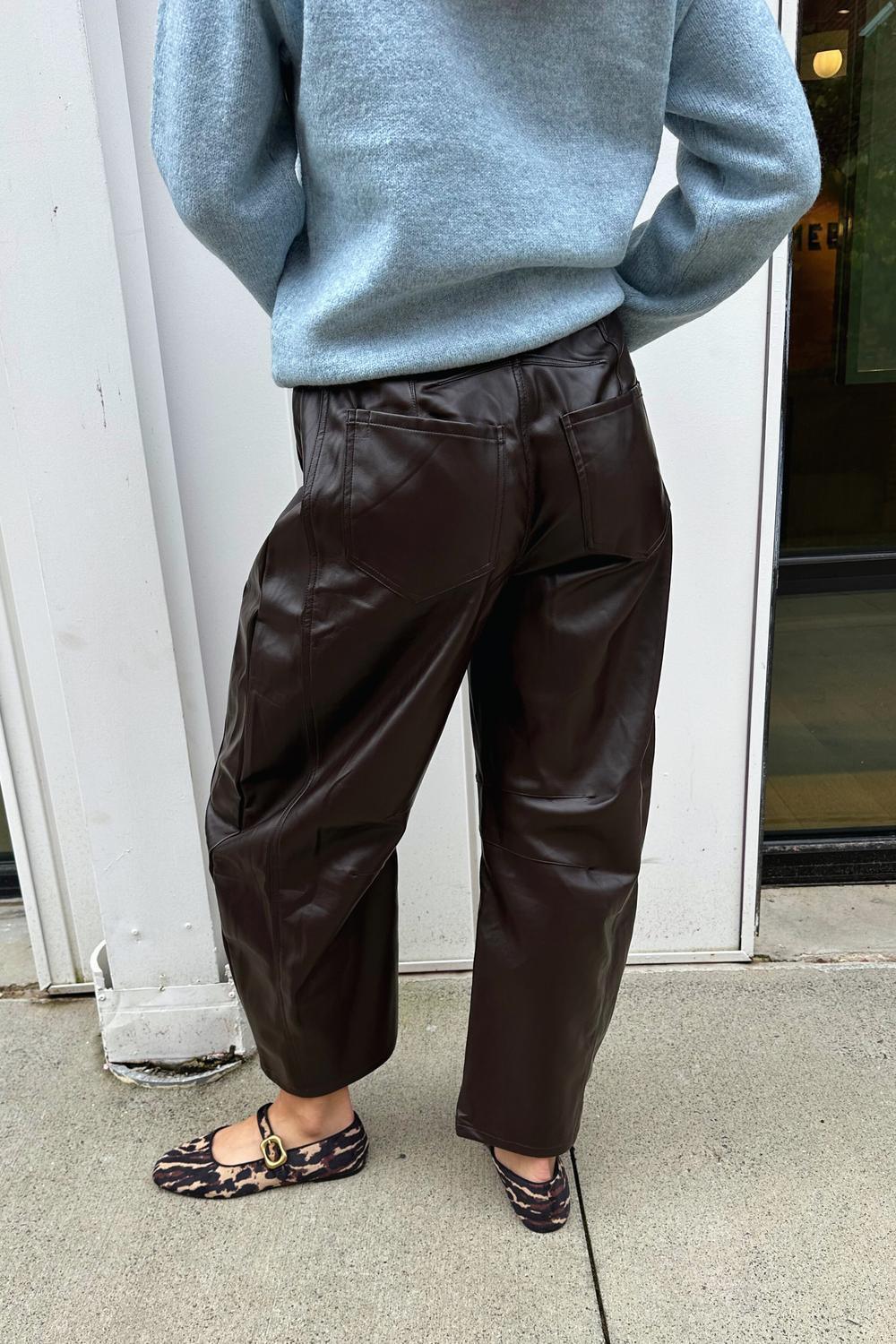 Kiki Kunstleder-Barrel-Hose