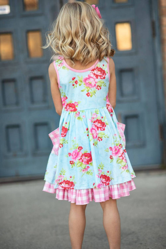 Mädchenkleid mit Blumenmuster, Vichykaro, Tasche und Rüschen