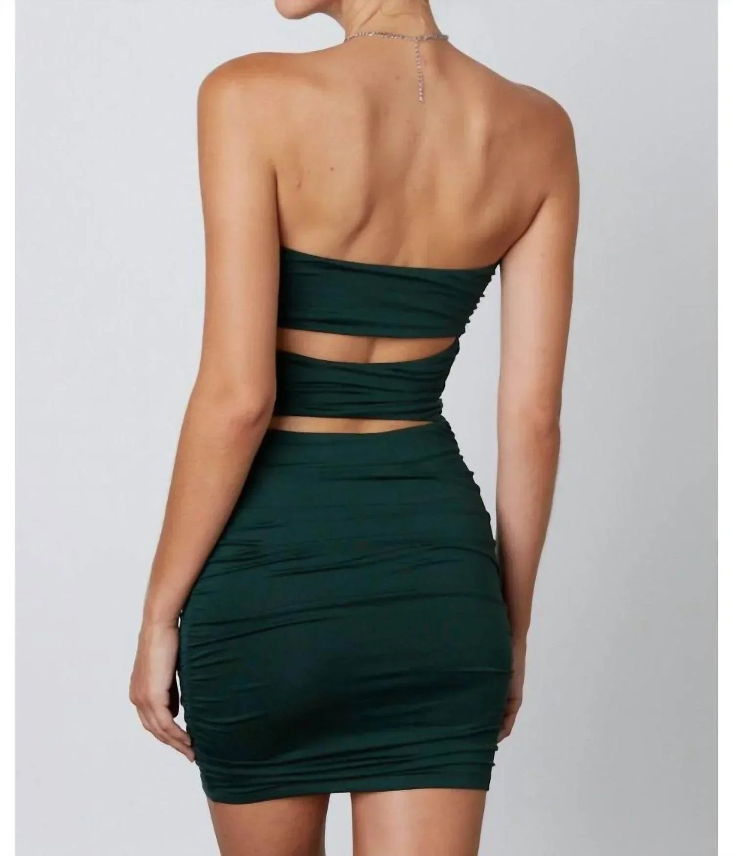 Das Macy trägerlose Bodycon-Minikleid mit Cut-Outs