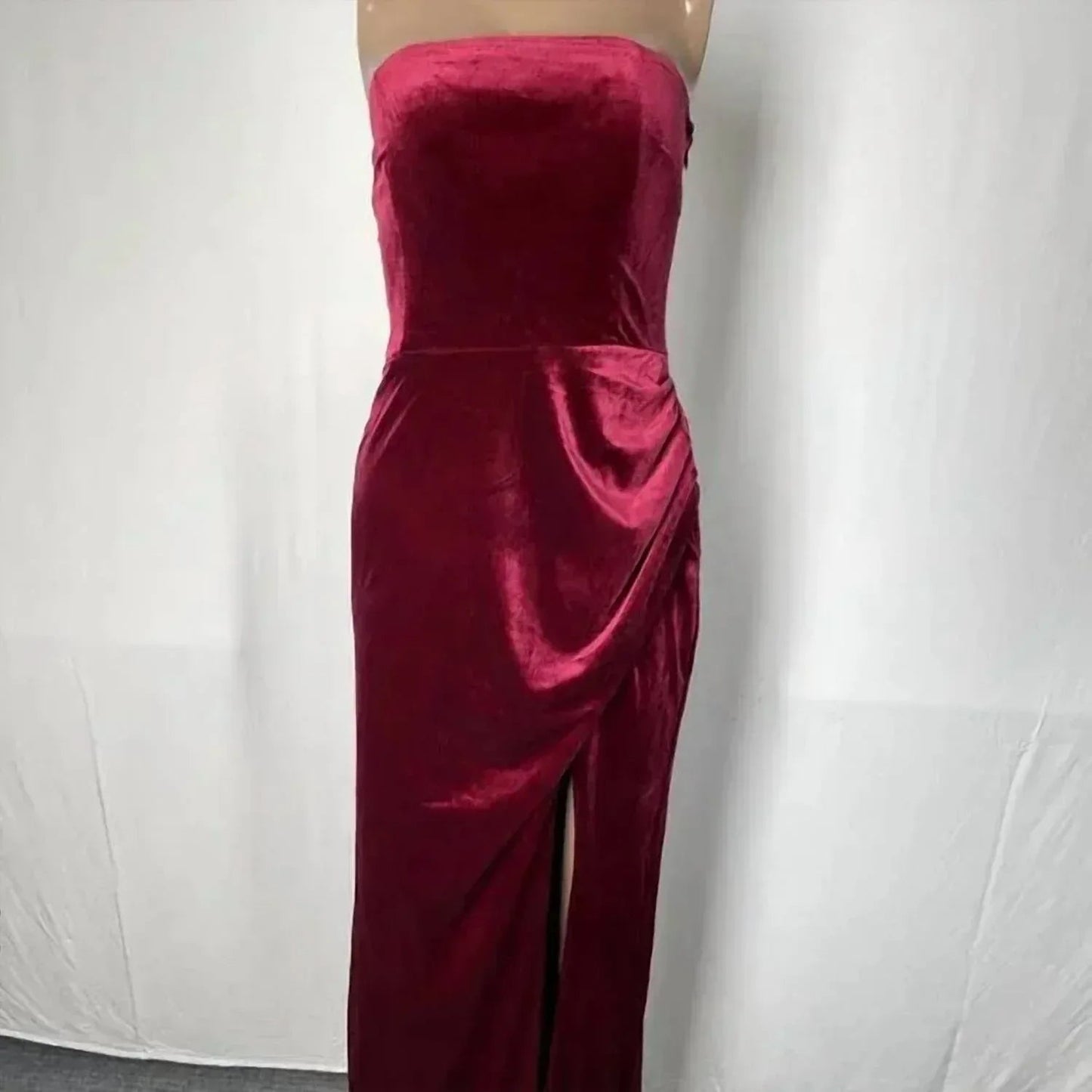 Damen Maxikleid Luella aus Samt, trägerlos