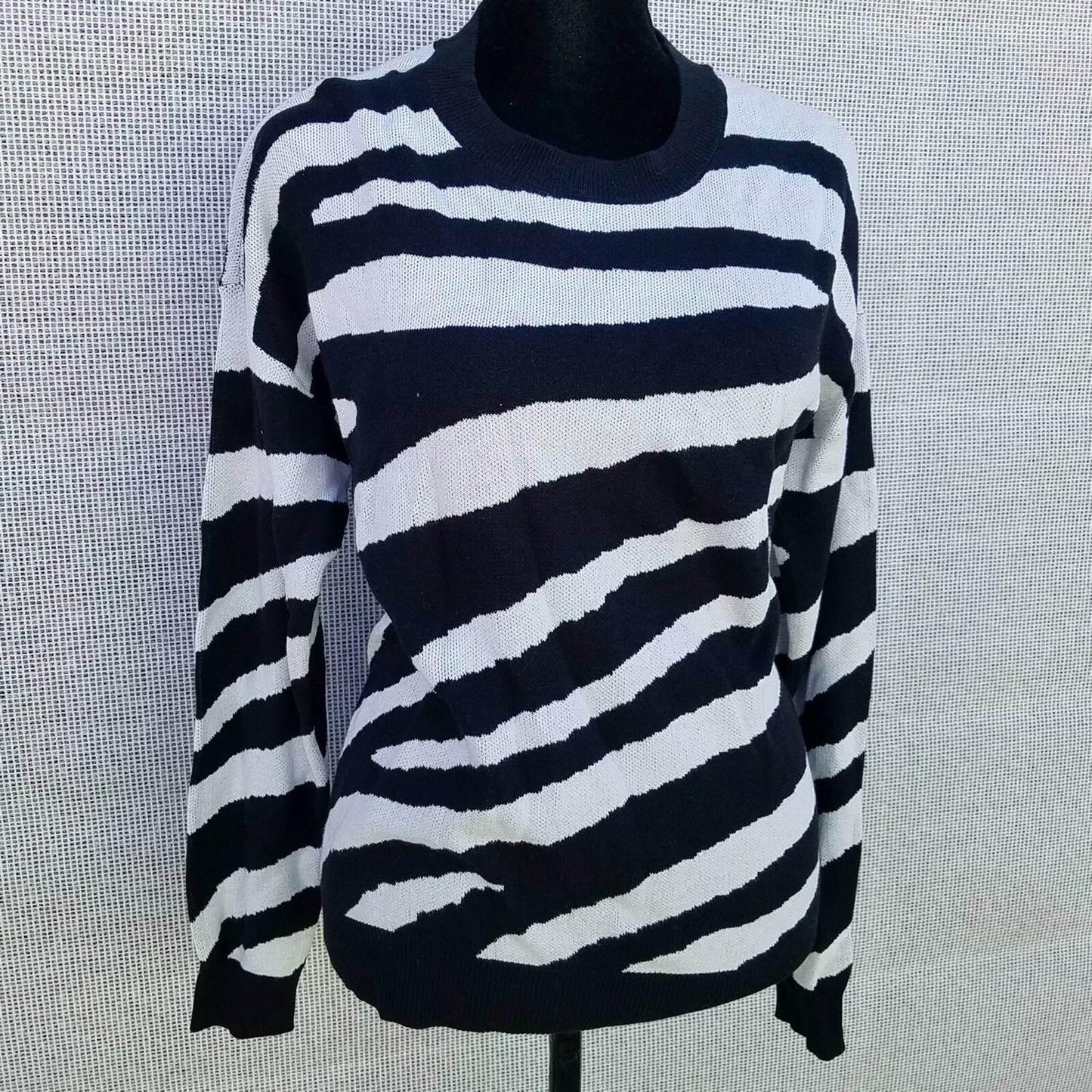Long Sleeve Stripe Top
