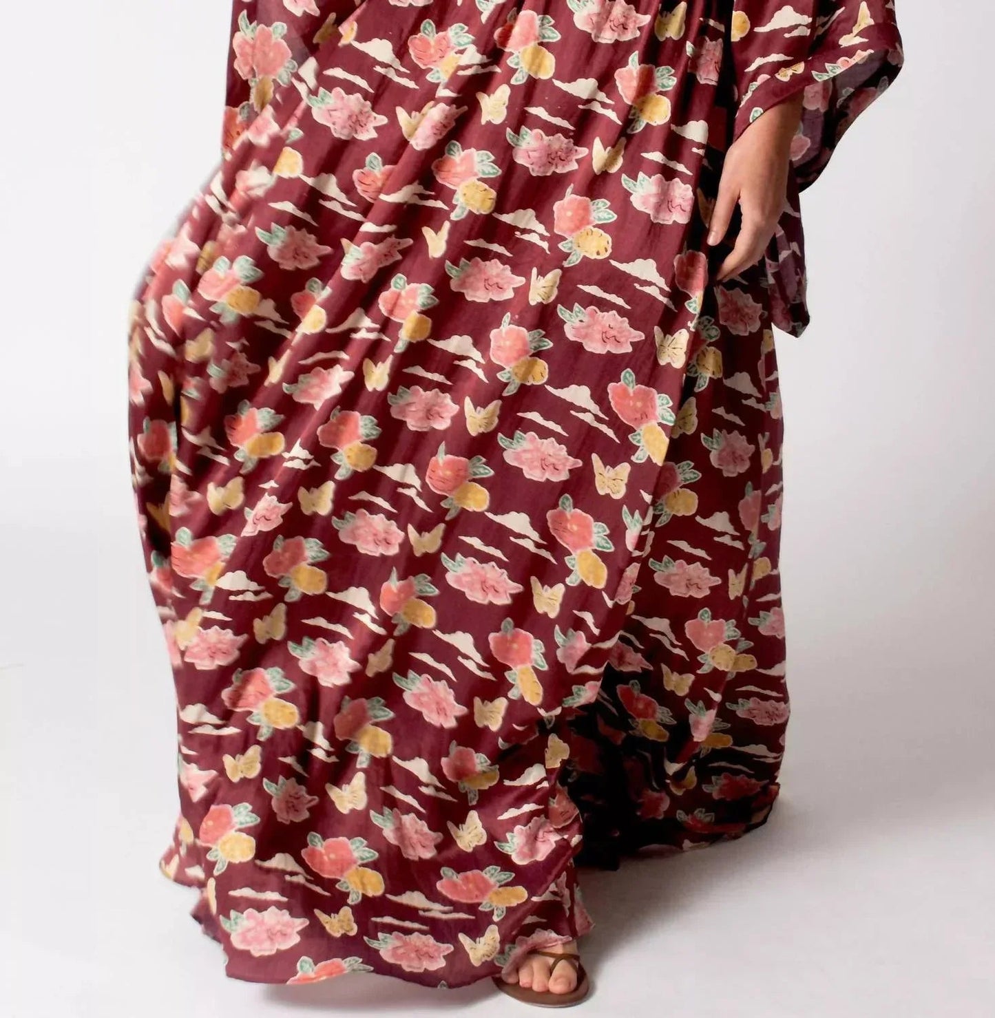 Geblümtes Maxikleid Amora mit Cut-outs