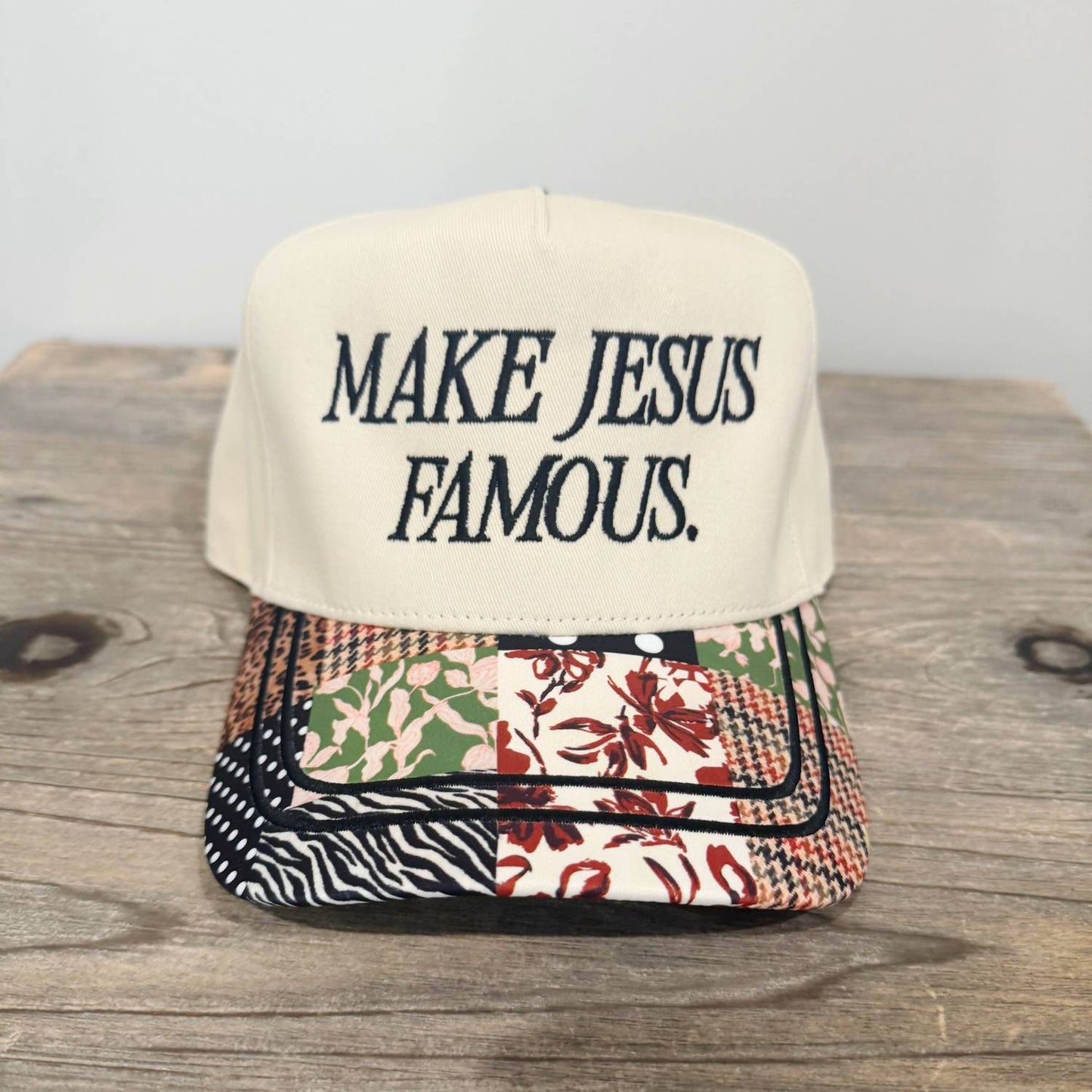 Damen Make Jesus Famous Patchwork-Hut