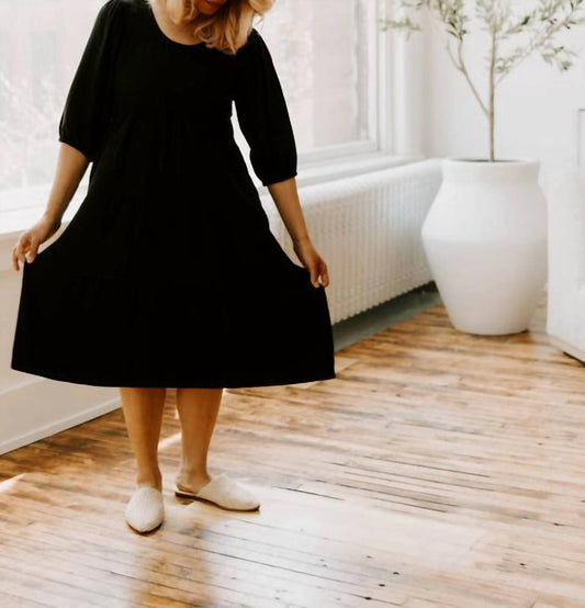 Gestuftes Stillkleid