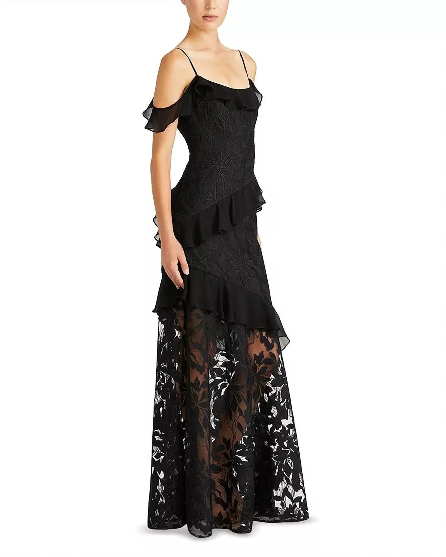 Siennaruffle Carmen-Ausschnitt Spitzenkleid