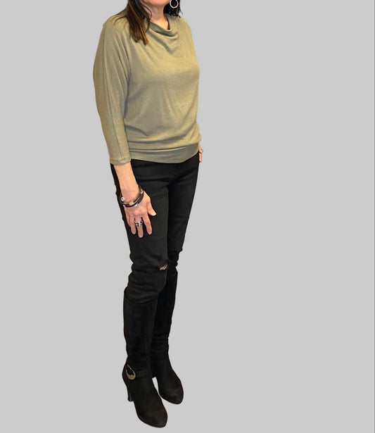 Astrid Dolman Top