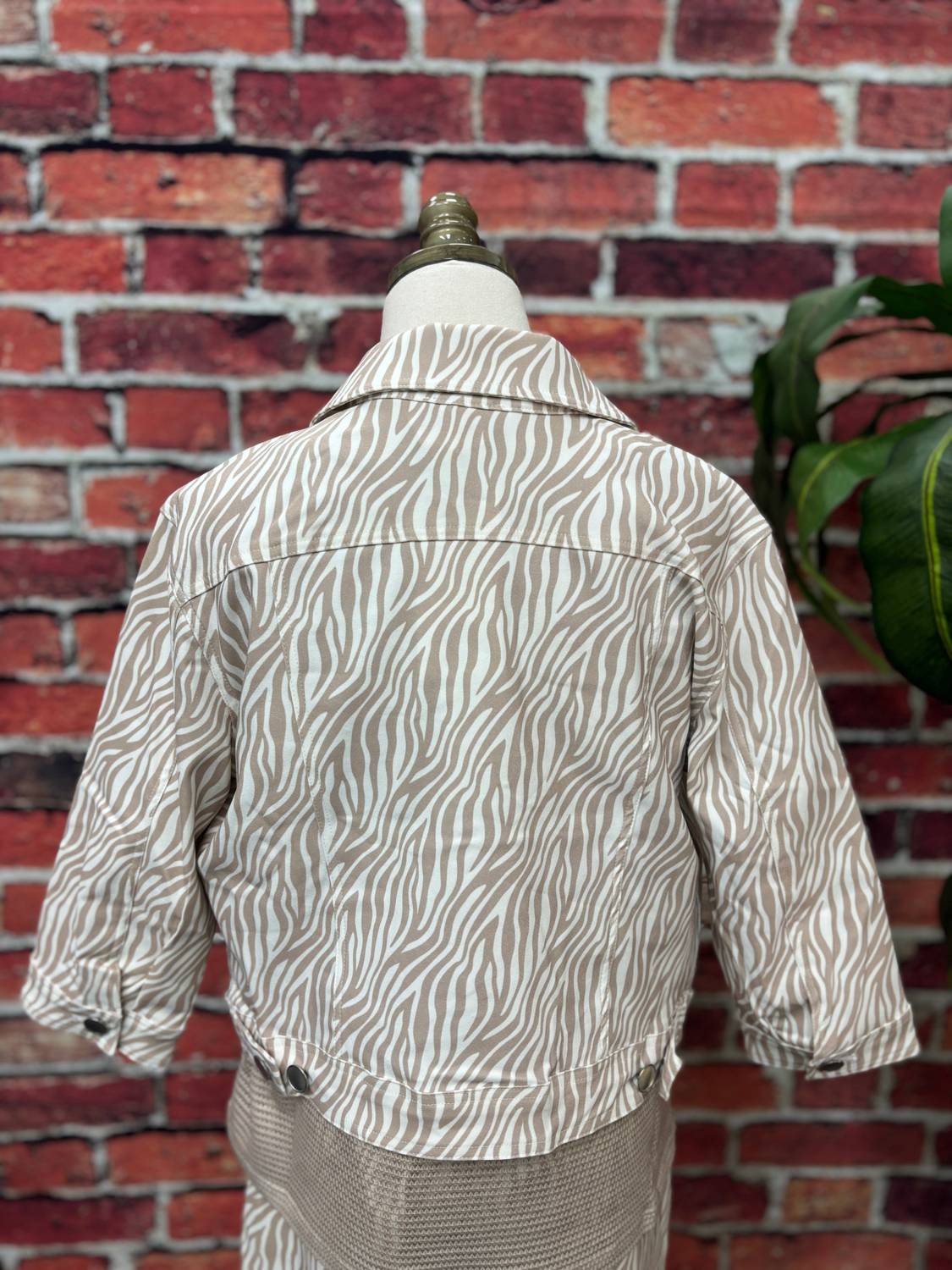 Women's Savanna Breeze Jacket