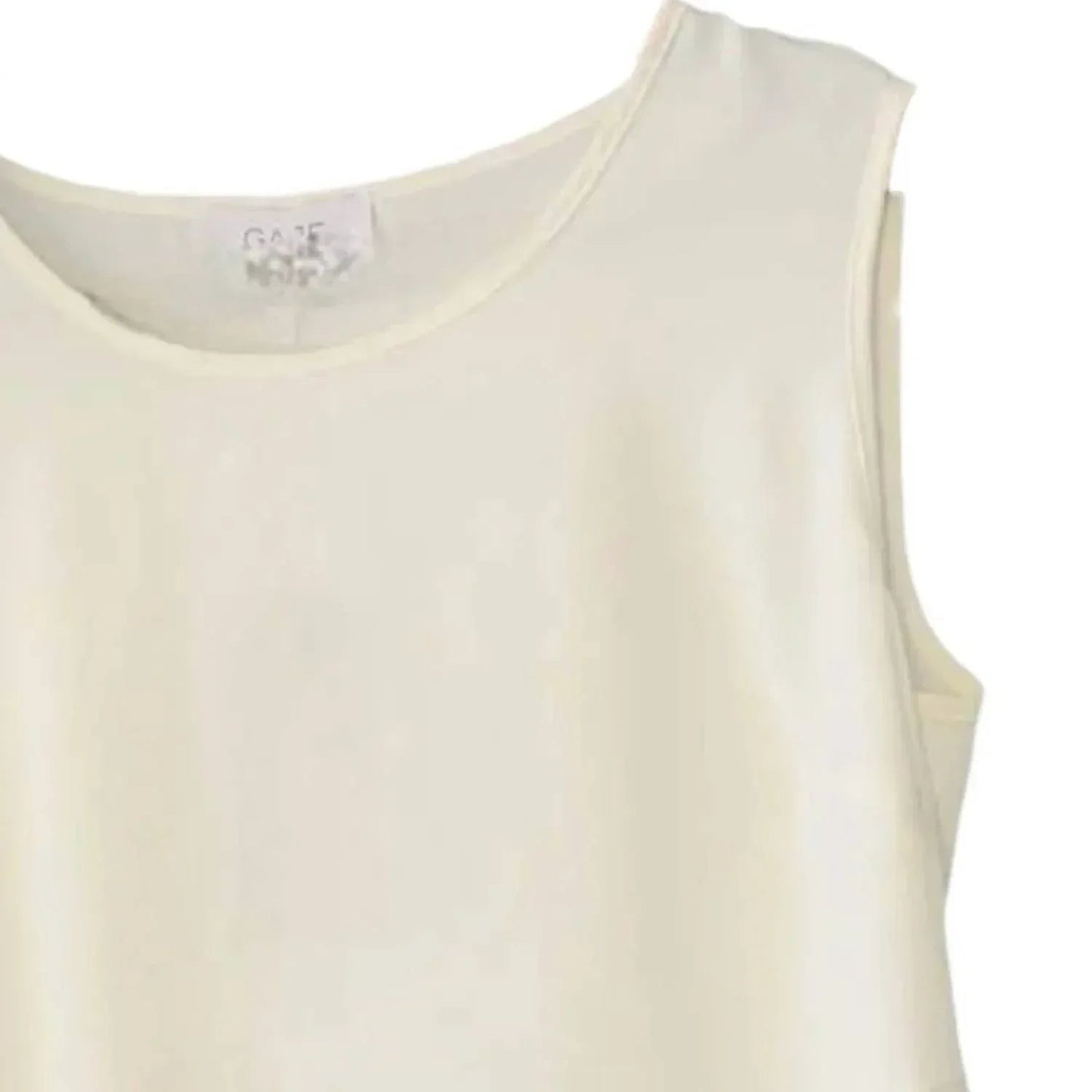 Women's Sleeveless Blouse