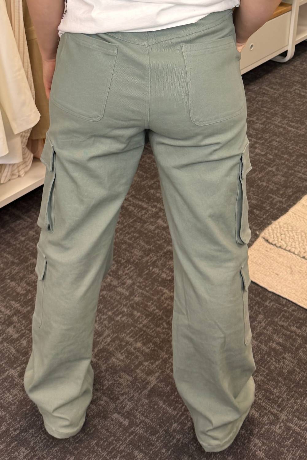 Cargo Pockets Straight Leg Pants