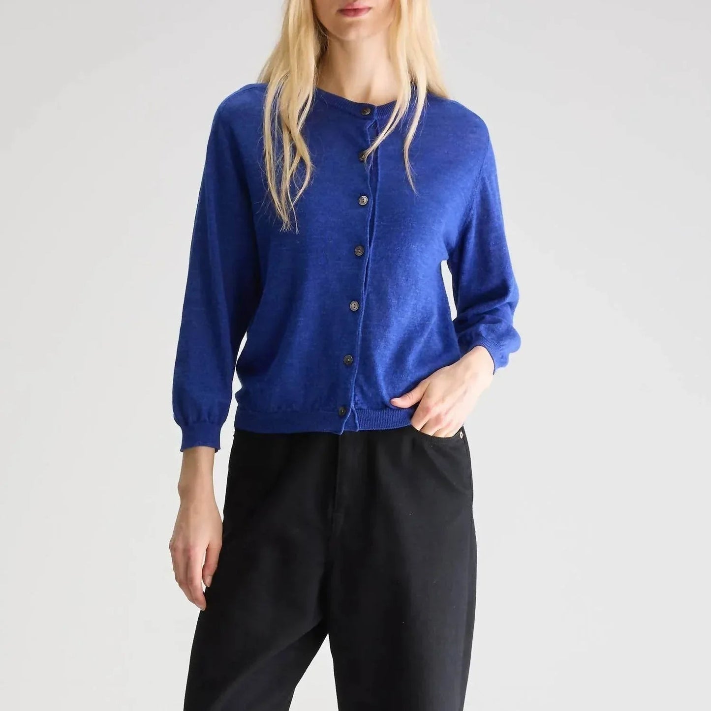 Neeta Button-down-Pullover