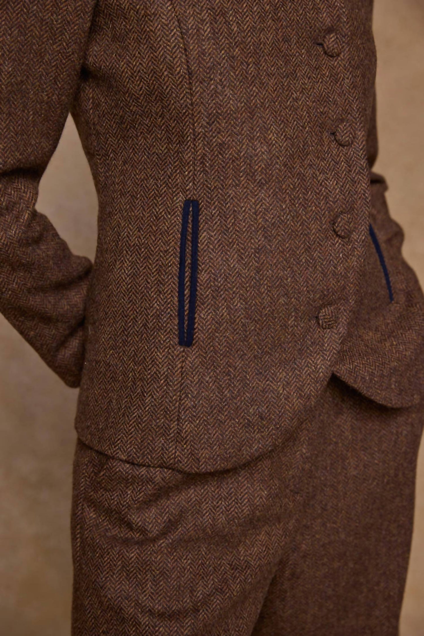 Nicole Tweed-Jacke