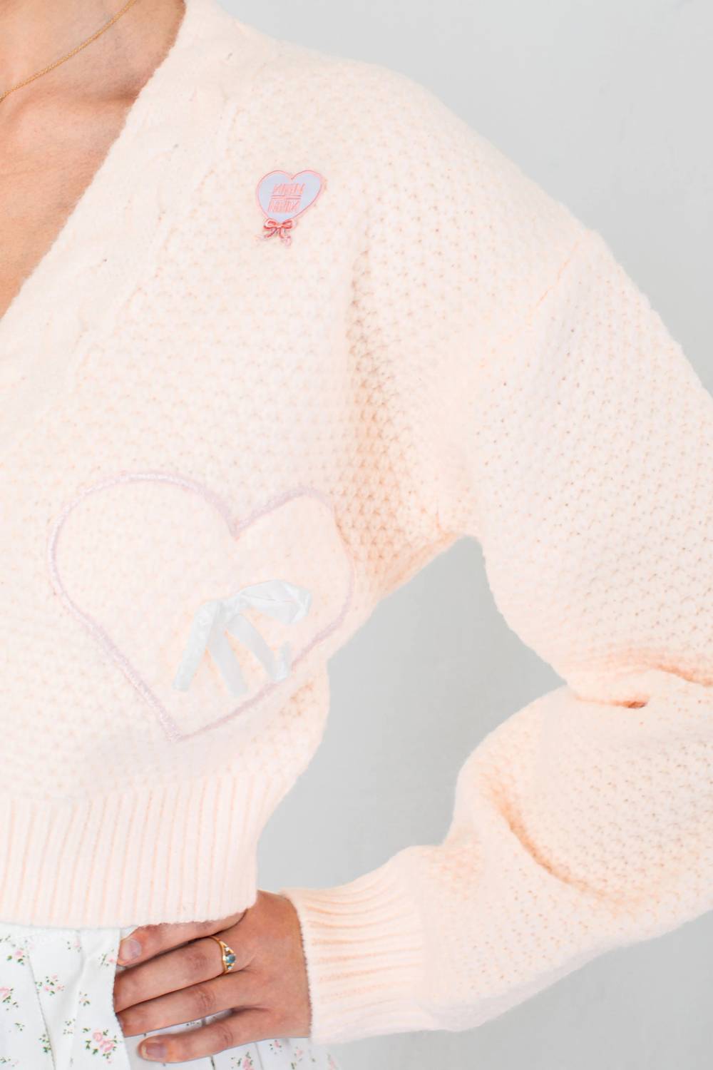 Aspen Langarm-V-Ausschnitt-Cardigan