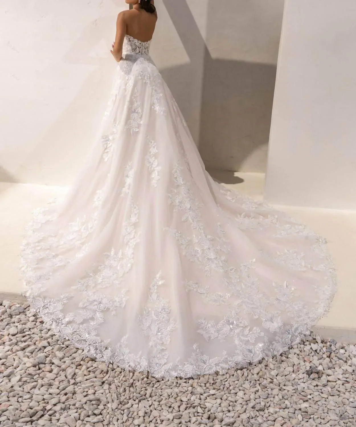 Lucy Strapless Wedding Dress