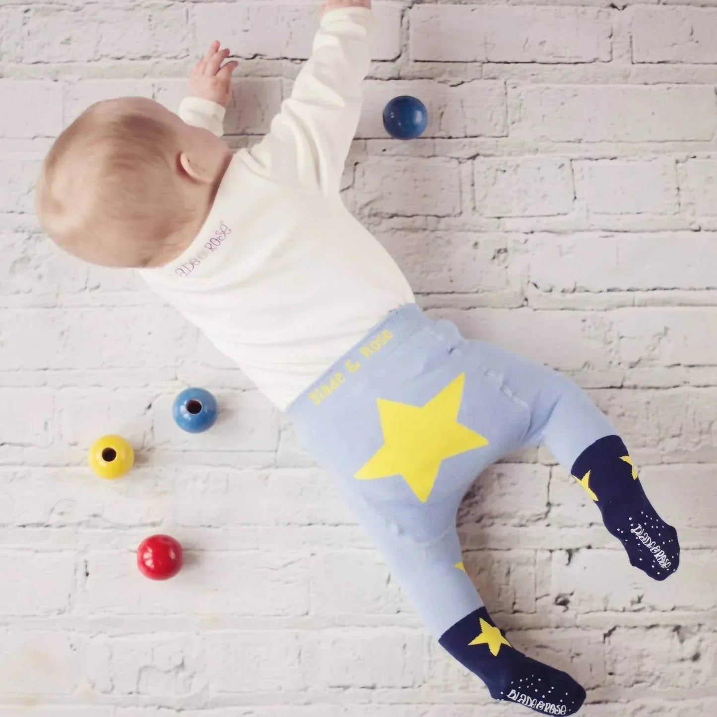 Baby-Jungen-Strumpfhose mit Sternen