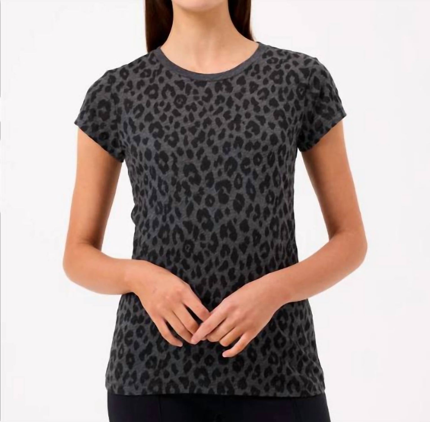 Leoparden-Ringer-T-Shirt