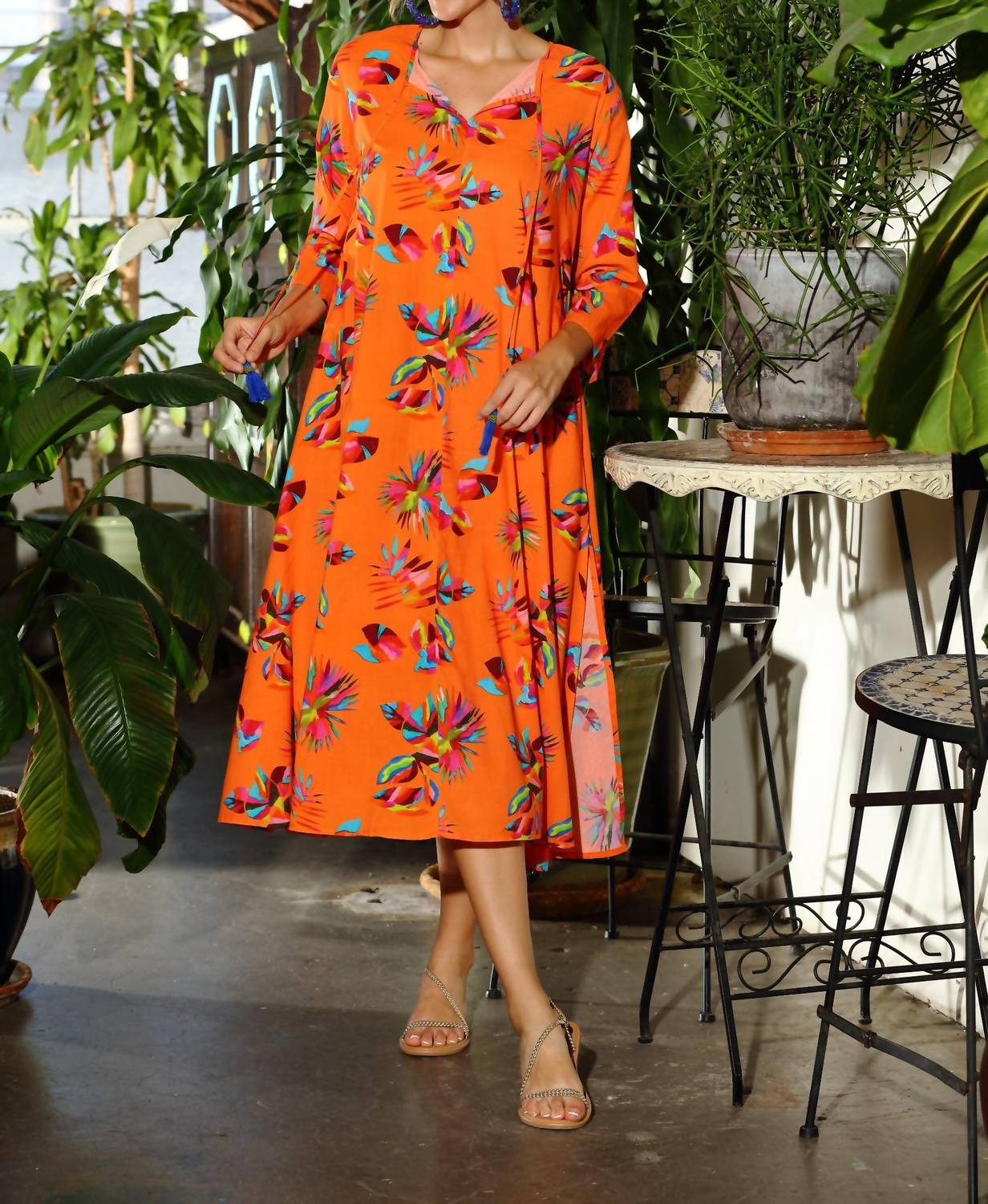 Handgemachtes Maxikleid mit Quasten
