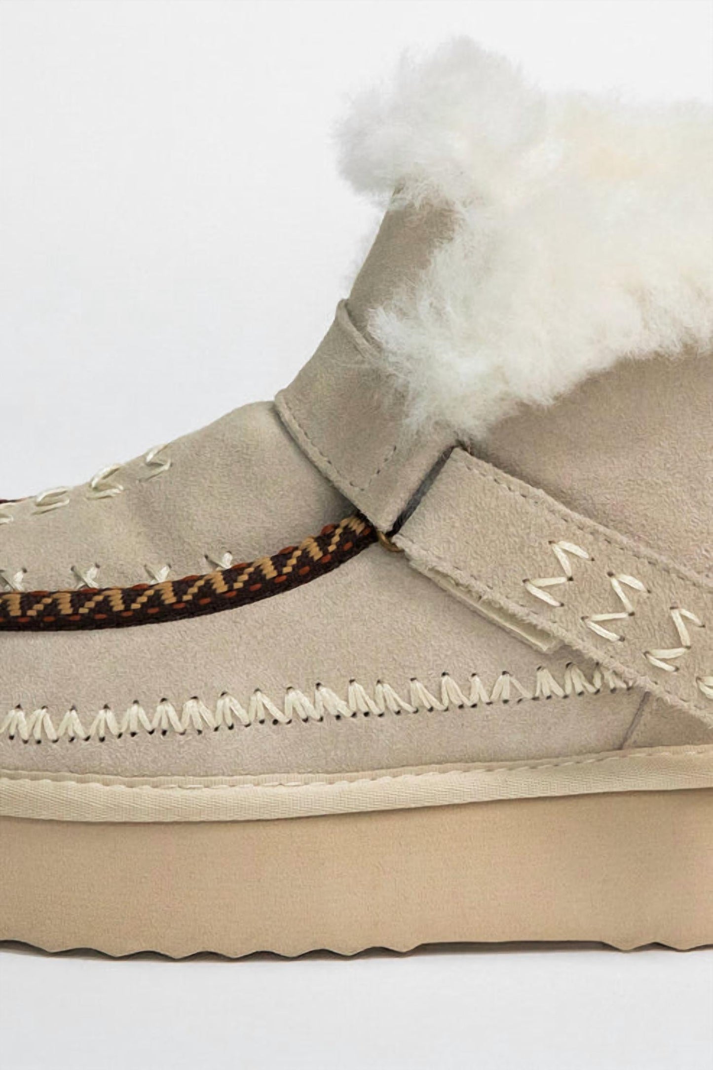 Damen-Alpenstiefel aus Veloursleder und Lammfell
