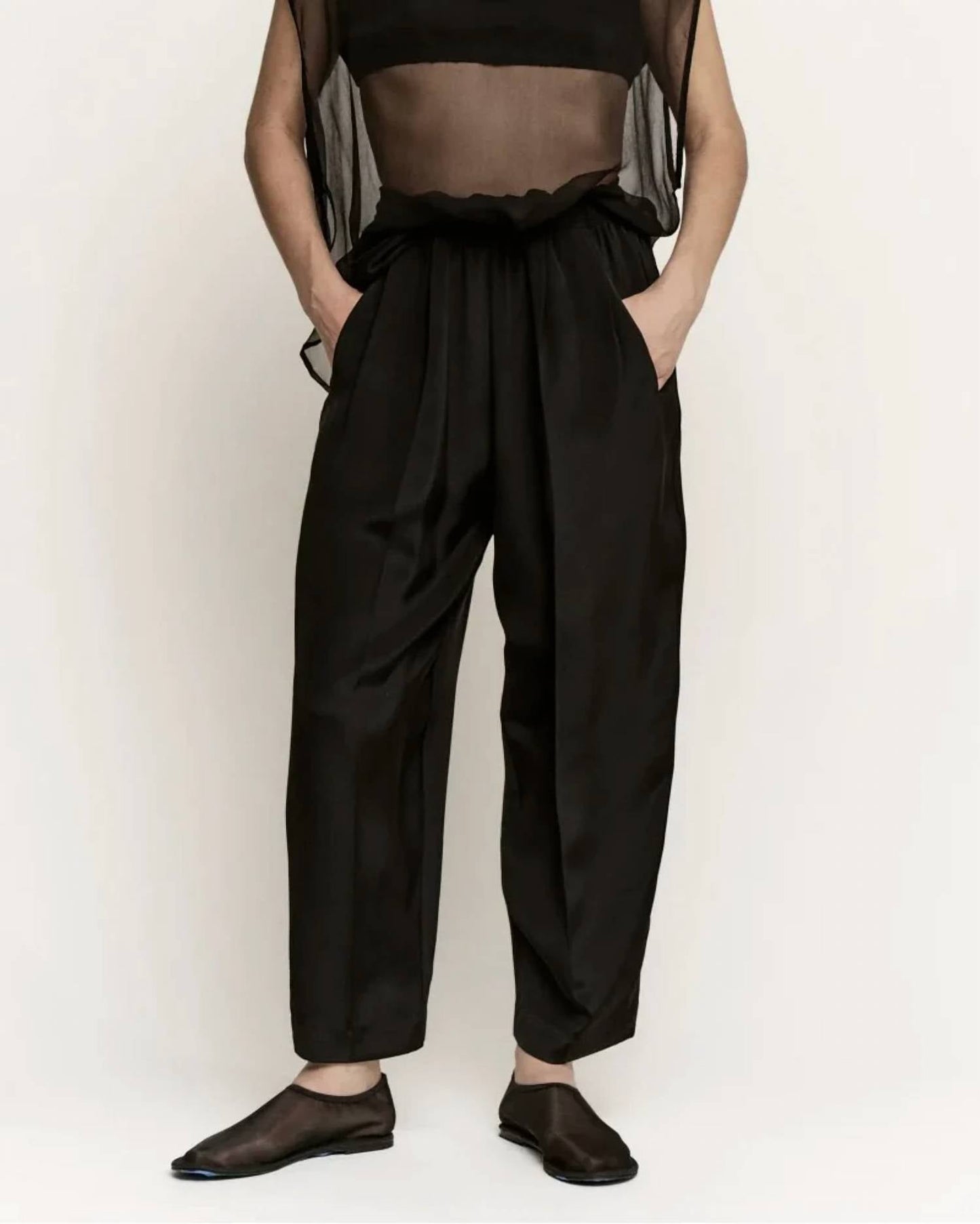 Relaxed 3 Ply Silk Trouser